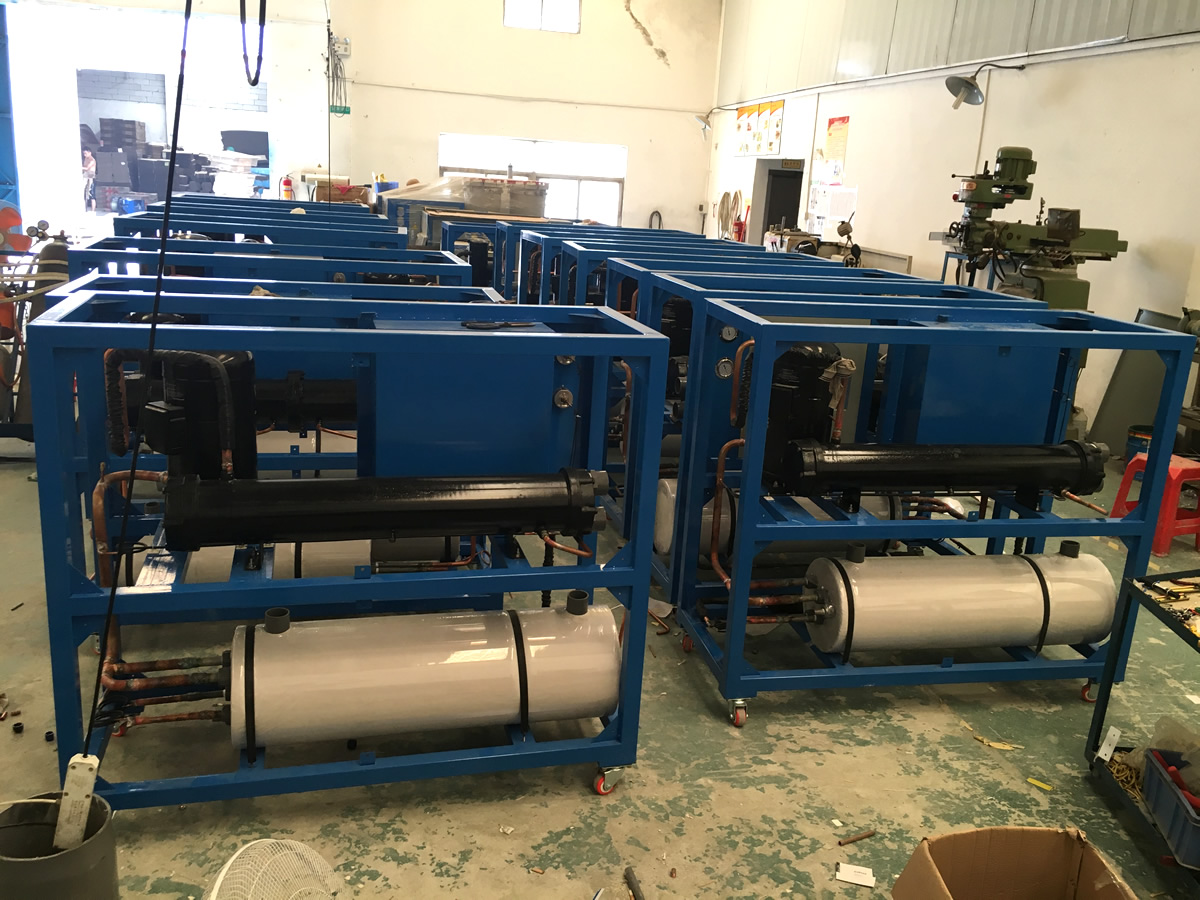 冷(leng)水(shui)機(ji)組(zu)裝(zhuang)線(xian)